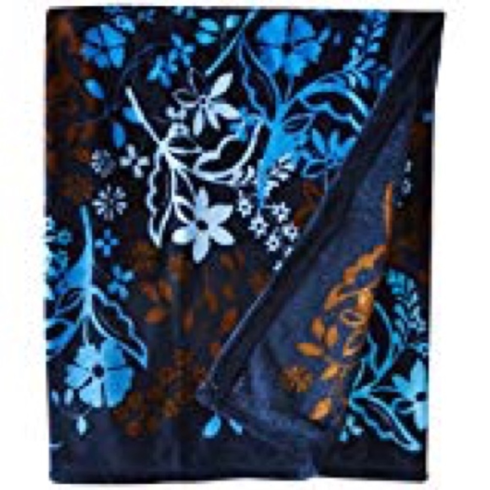 Vera Bradley Java Floral fleece blanket NWT